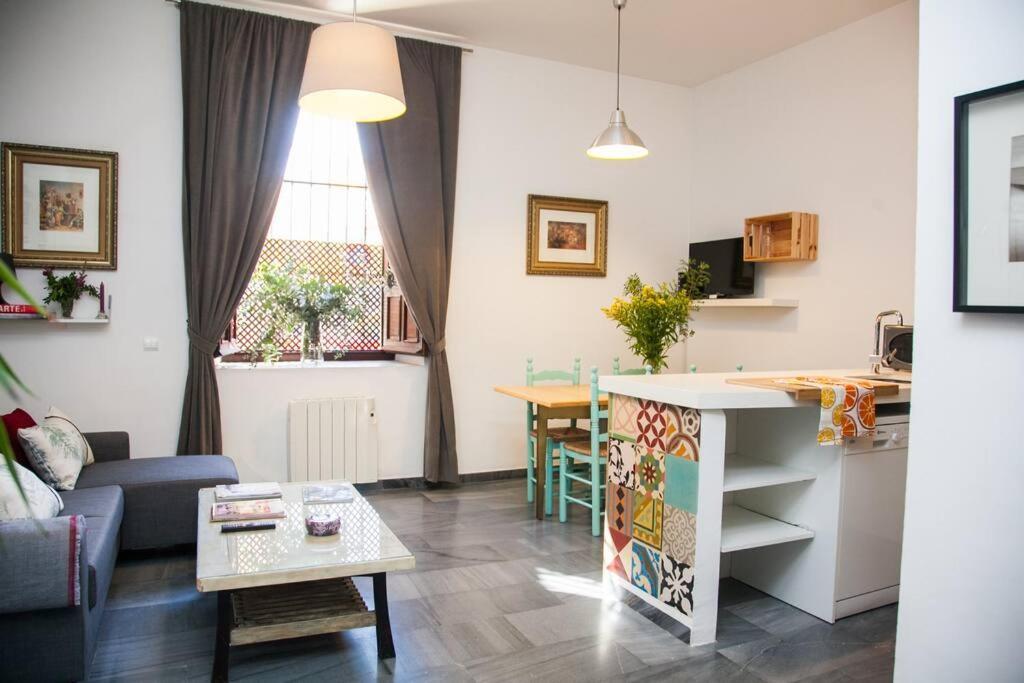 Beautiful Silent Apartment Private Parking — Photos 3